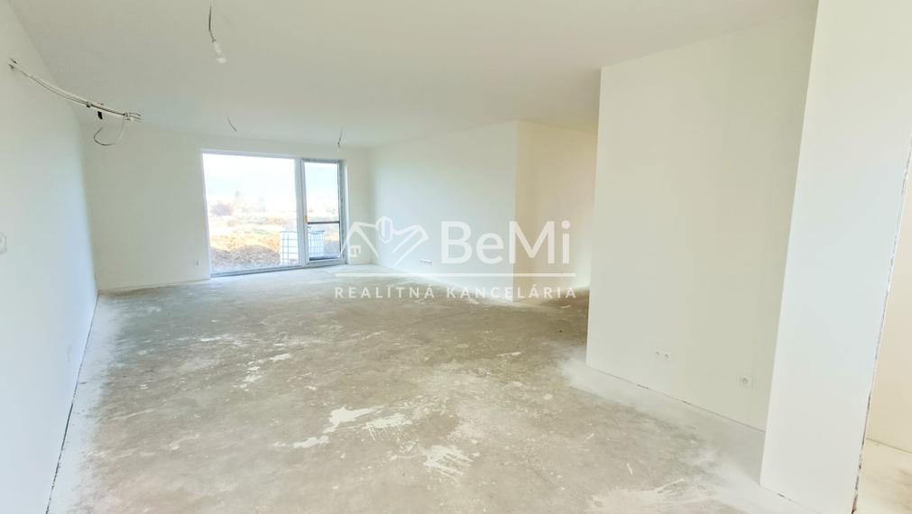 021-12-PAMA 4 izbová novostavba s 2garážou-Lužianky RED OAK