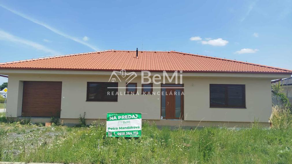 021-12-PAMA 4 izbová novostavba s 2garážou-Lužianky RED OAK