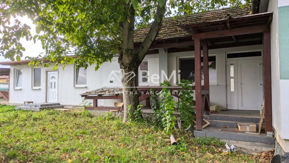 Predaj, rodinný dom - Veľký Kýr (1233-12-AFI)