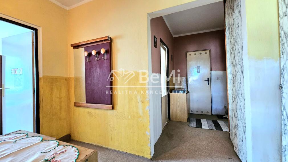 3-IZB. BYT S BALKÓNOM CENTRUM RIMAVSKÁ SOBOTA