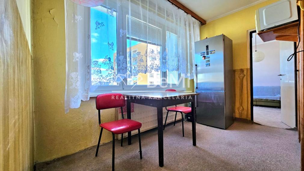 3-IZB. BYT S BALKÓNOM CENTRUM RIMAVSKÁ SOBOTA