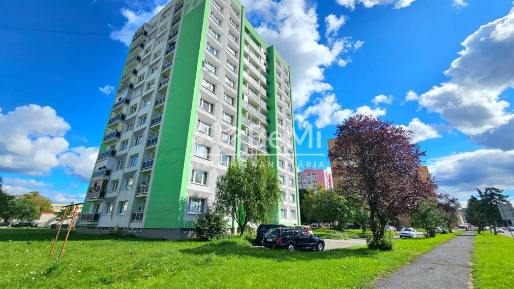 3-IZB. BYT S BALKÓNOM CENTRUM RIMAVSKÁ SOBOTA