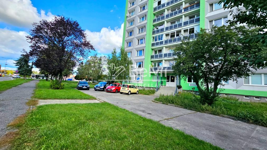 3-IZB. BYT S BALKÓNOM CENTRUM RIMAVSKÁ SOBOTA