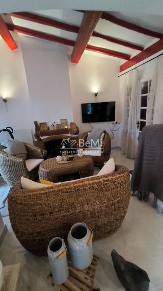 Chata v obci Chľaba, okr. Nové Zámky, 1112m2