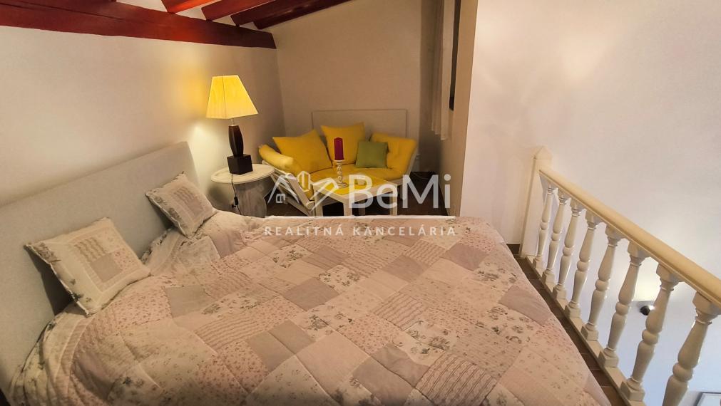 Chata v obci Chľaba, okr. Nové Zámky, 1112m2