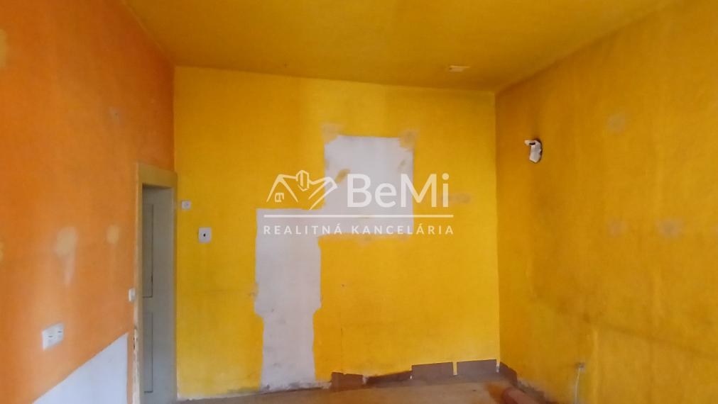 Predaj,  rodinný dom pod lesom - Senné/ Príboj (007-12-MIMI)