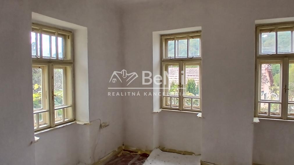 Predaj,  rodinný dom pod lesom - Senné/ Príboj (007-12-MIMI)