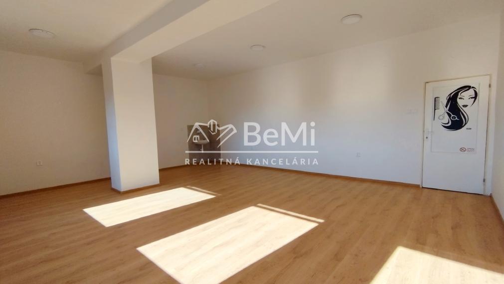 Kancelársky priestor na prenájom-Lučenec