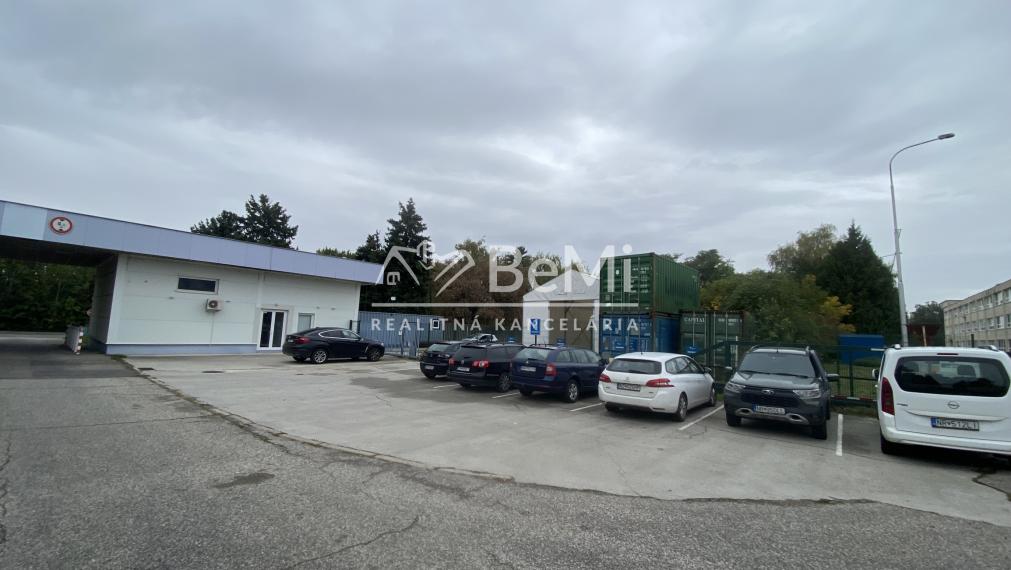 Budova Nitra Krškany pozemok 747 m2 ID 598-28-MIG