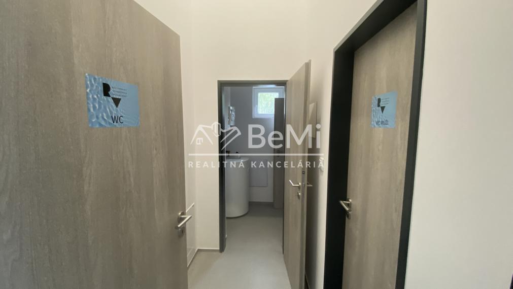 Budova Nitra Krškany pozemok 747 m2 ID 598-28-MIG