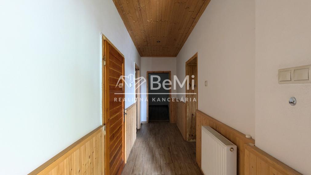 Predaj, rodinný dom - Veľký Kýr (1233-12-AFI)