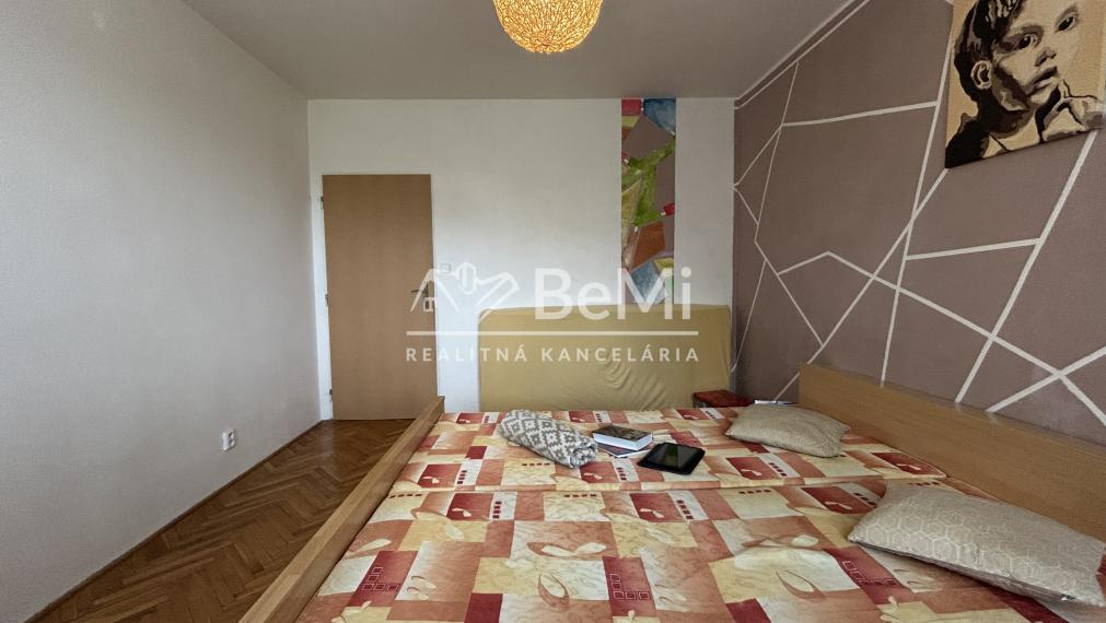 Predaj  3 izbový byt  4 izbový byt - LEVICE (104-113-MIJKa)