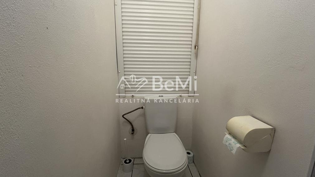 Predaj  3 izbový byt  4 izbový byt - LEVICE (104-113-MIJKa)