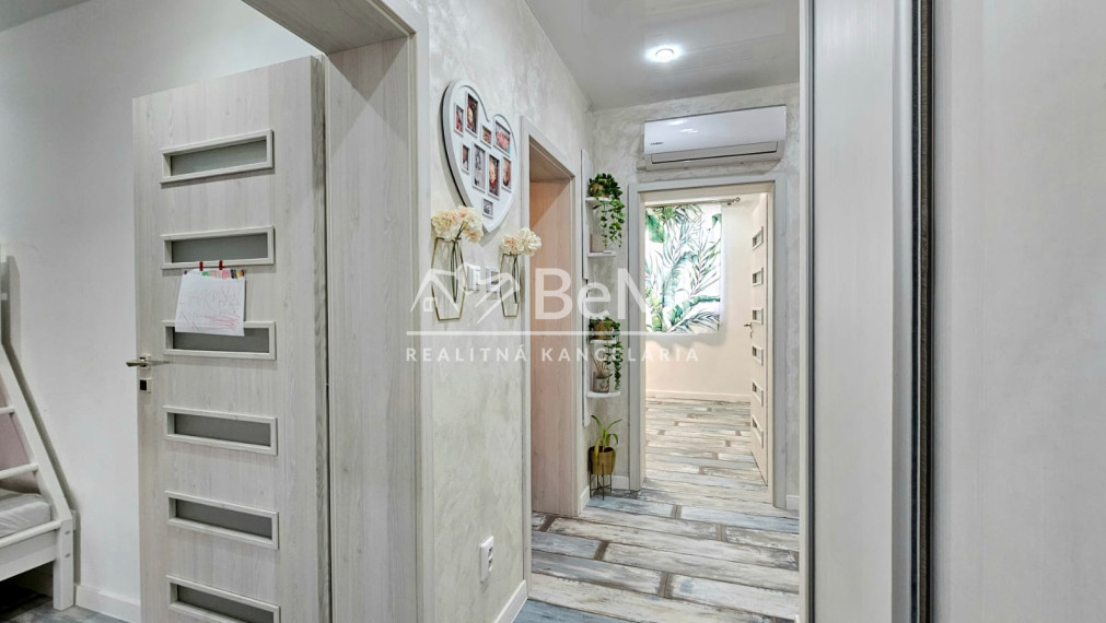 KRÁSNY RODINNÝ BUNGALOV V JESENSKOM - NA PREDAJ