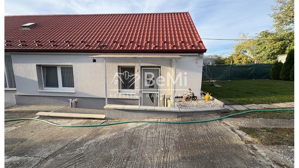 Predaj rodinného domu Šalgočka 112-12-ROCHE