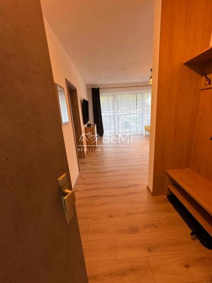 Prenájom 2-izbového bytu – Oravské Veselé