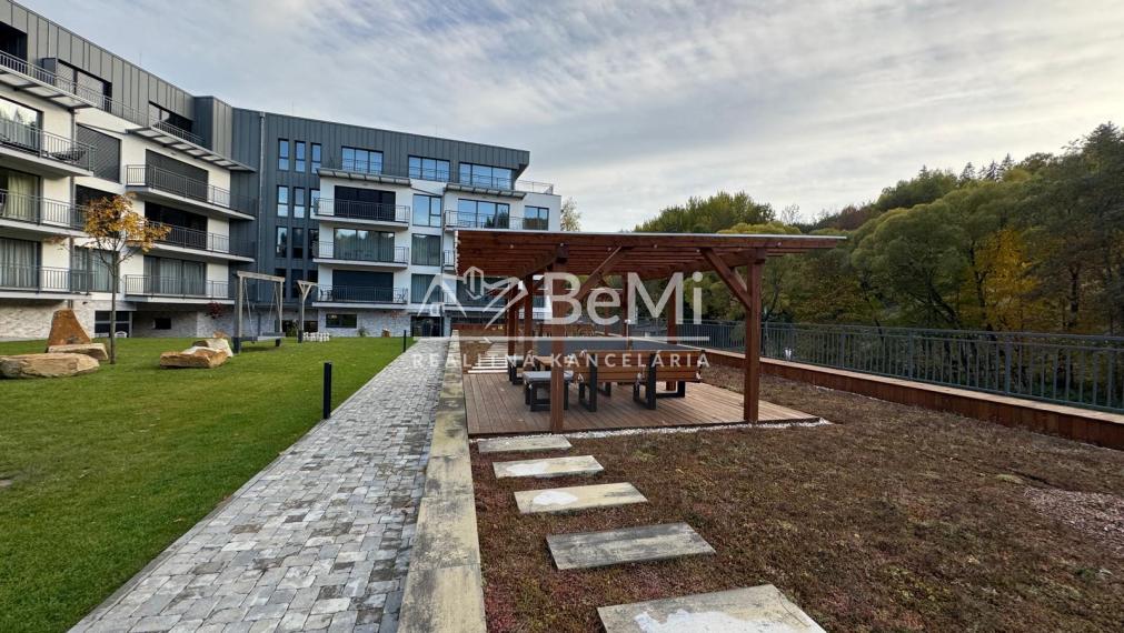 Prenájom 2-izbového bytu – Oravské Veselé