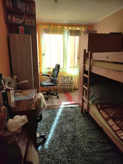 Na predaj 3-izbový byt Trenčianske Teplice