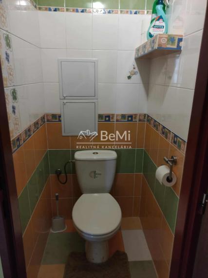 Na predaj 3-izbový byt Trenčianske Teplice