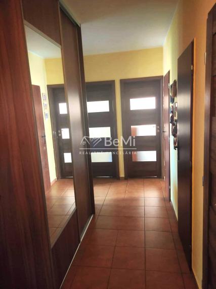 Na predaj 3-izbový byt Trenčianske Teplice