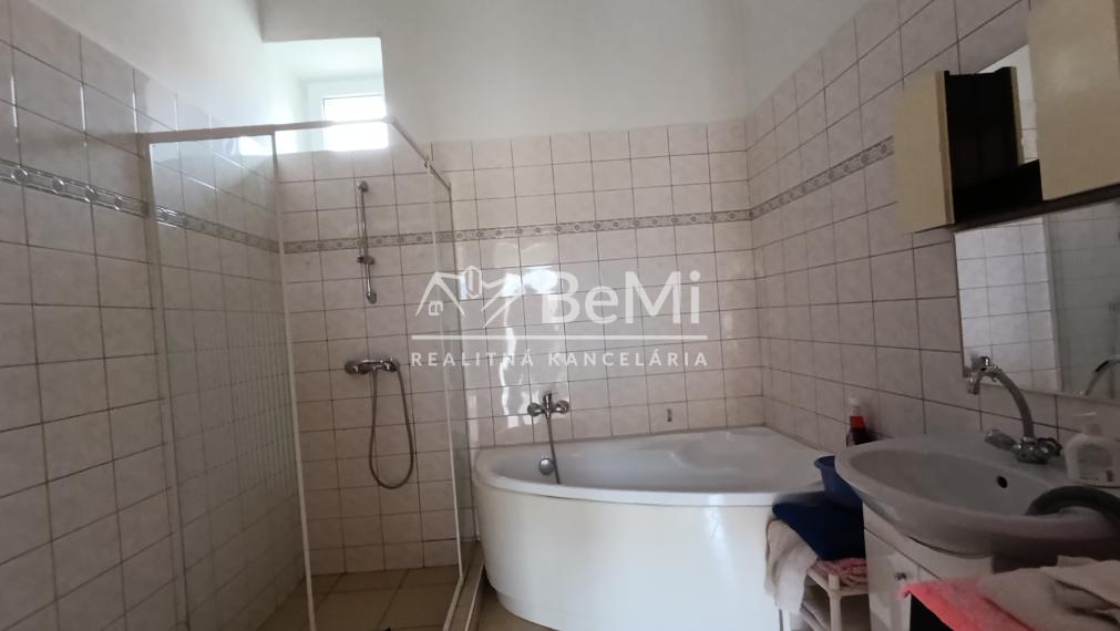 Zrekonštruovaný rod.dom vo Fony Maďarsku-59000,-Eur