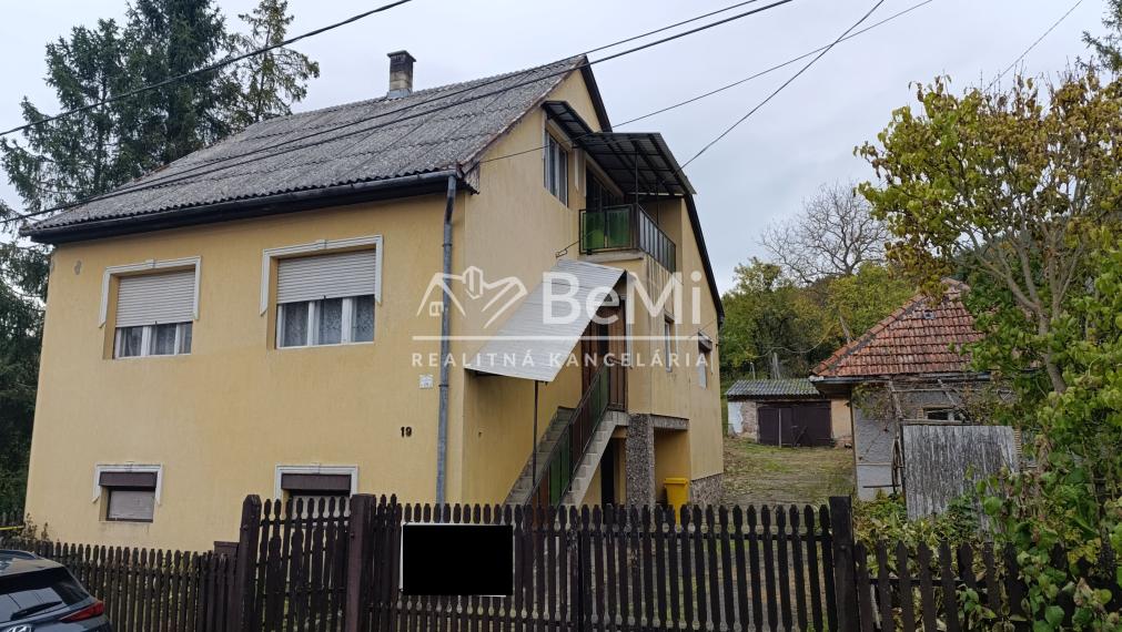 Rodinný dom v obci Arka, v Maďarsku- 84000,-Eur