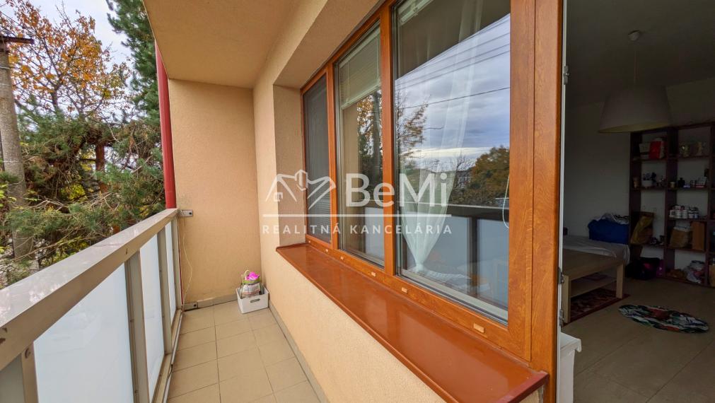 Predaj, 4 izbový byt+ garáž +záhrada - Nitra (1235-114-AFI)