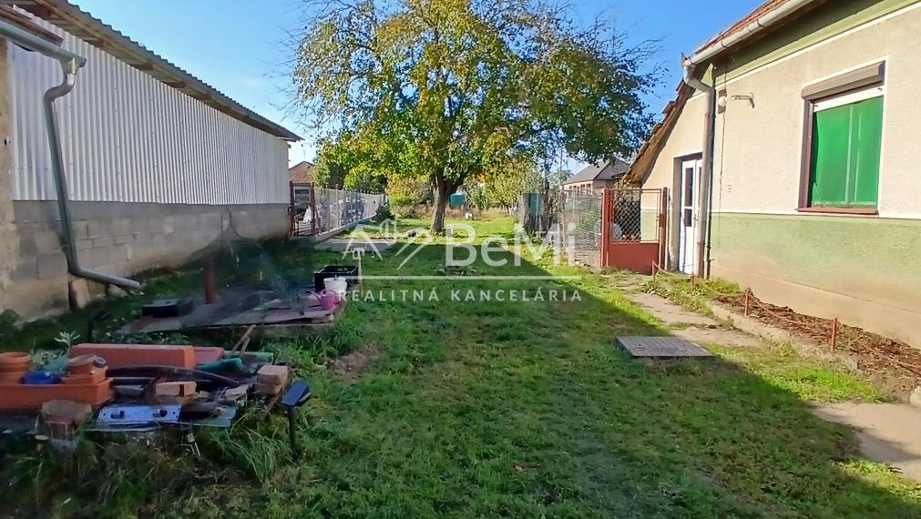 Predaj, rodinný dom Čata (008-12-MIMI)