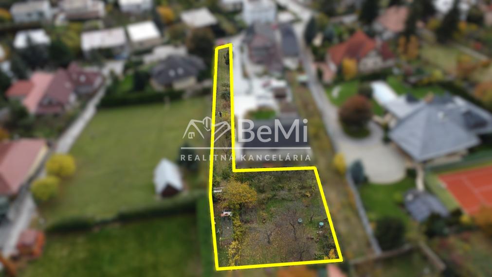 Nitra Zobor pozemok cca 1 000m2 ID 594-14-MIG