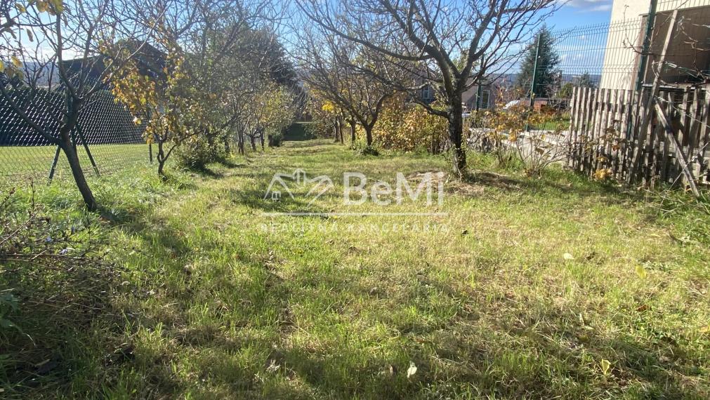 Nitra Zobor pozemok cca 1 000m2 ID 594-14-MIG