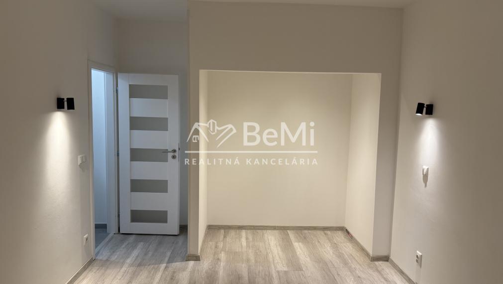 Prenájom 2 izbového bytu na Štefánikovej ulici