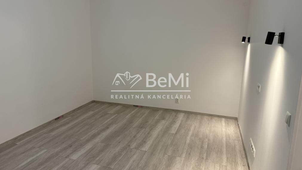 Prenájom 2 izbového bytu na Štefánikovej ulici