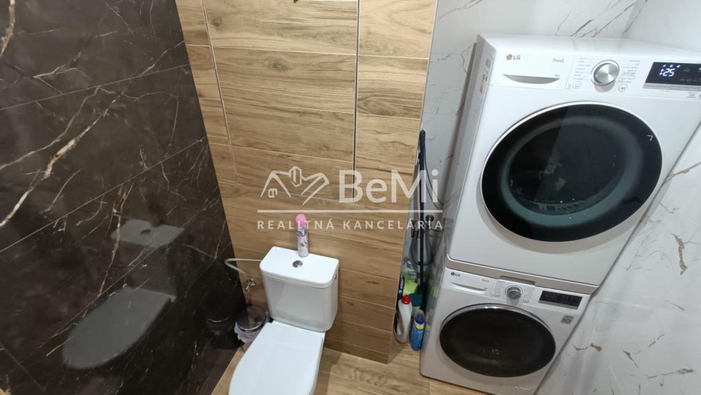 PREDÁME 4 IZBOVÝ BYT 98m², 2x wc, 2x klíma, 3D krb🏡