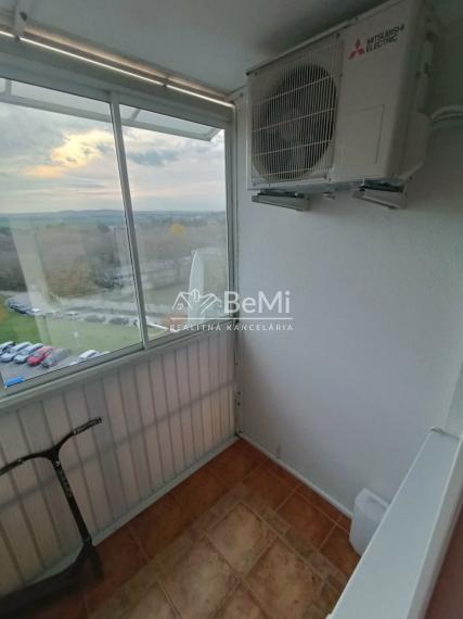 PREDÁME 4 IZBOVÝ BYT 98m², 2x wc, 2x klíma, 3D krb🏡
