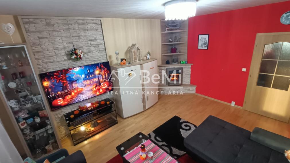 PREDÁME 4 IZBOVÝ BYT 98m², 2x wc, 2x klíma, 3D krb🏡