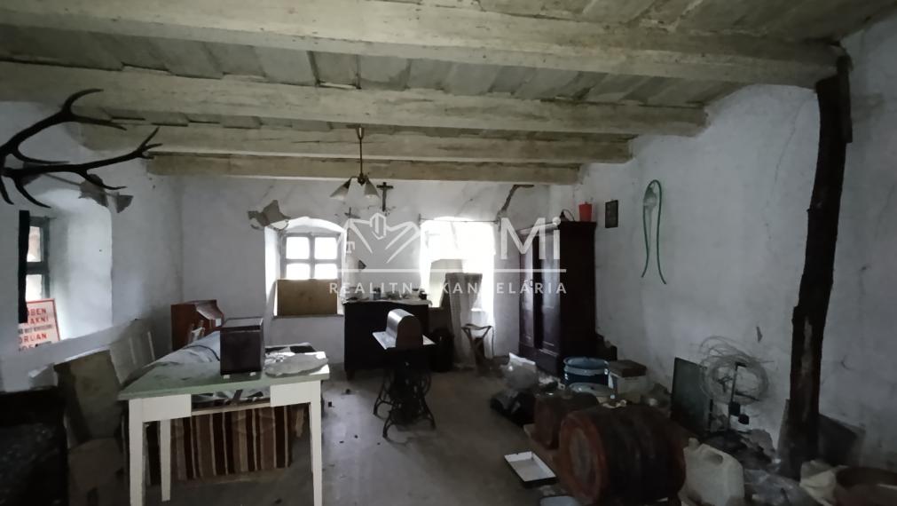 Dve rodinné domy v Maďarsku- obec Arka- NA PREDAJ