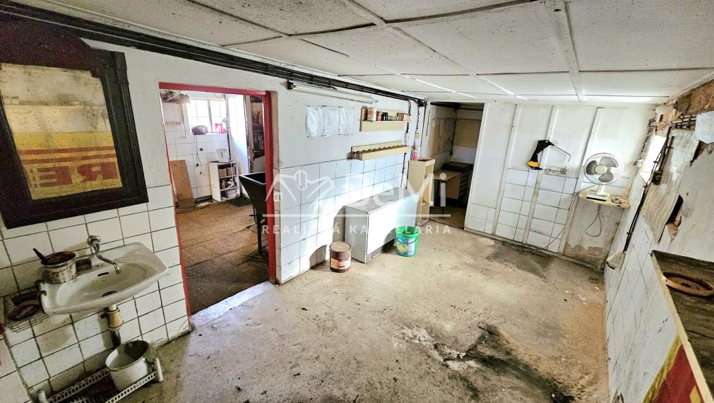 RODINNÝ DOM PRI CENTRE RIMAVSKEJ SOBOTY S GARÁŽOU A ZÁHRADOU