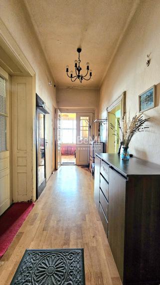 RODINNÝ DOM PRI CENTRE RIMAVSKEJ SOBOTY S GARÁŽOU A ZÁHRADOU