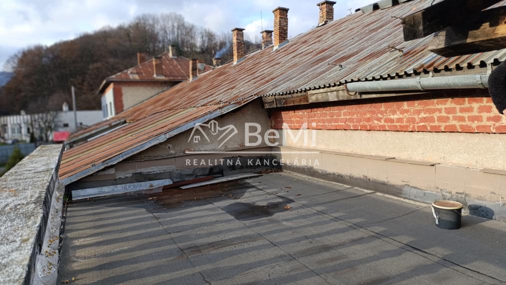 Zrekonštruovaný dom aj pre dve rodiny v obci Slavošovce