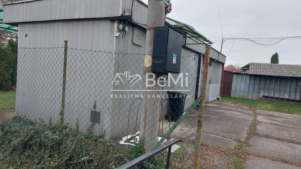 Predaj pozemok - prevádzka Zbehy pri Nitre (235-18-JUF)