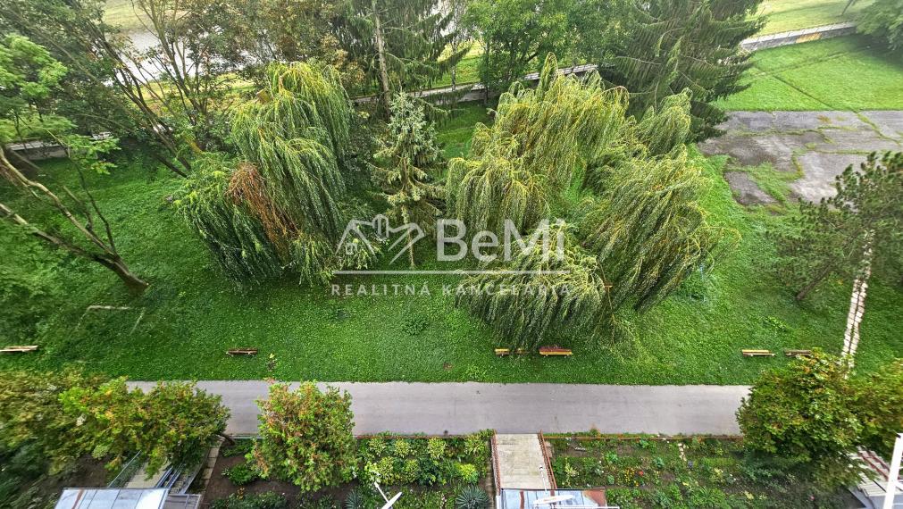 1-IZBOVÝ BYT NA SÍDLISKU RIMAVA, RIMAVSKÁ SOBOTA - NA PREDAJ