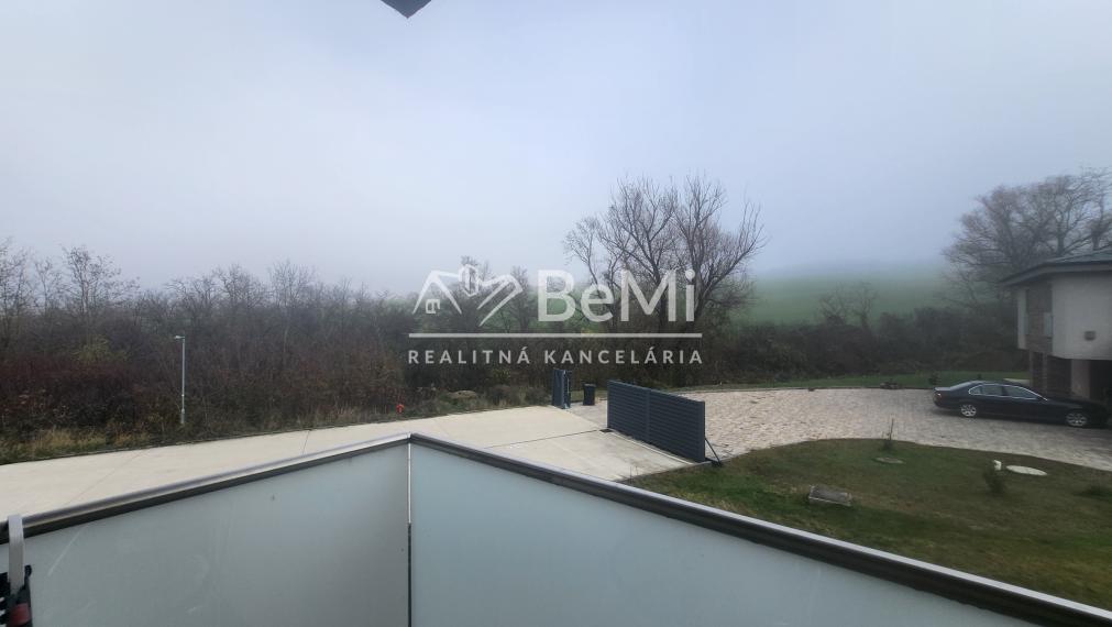 Predaj, apartmán - Podhájska (009-111-MIMI)