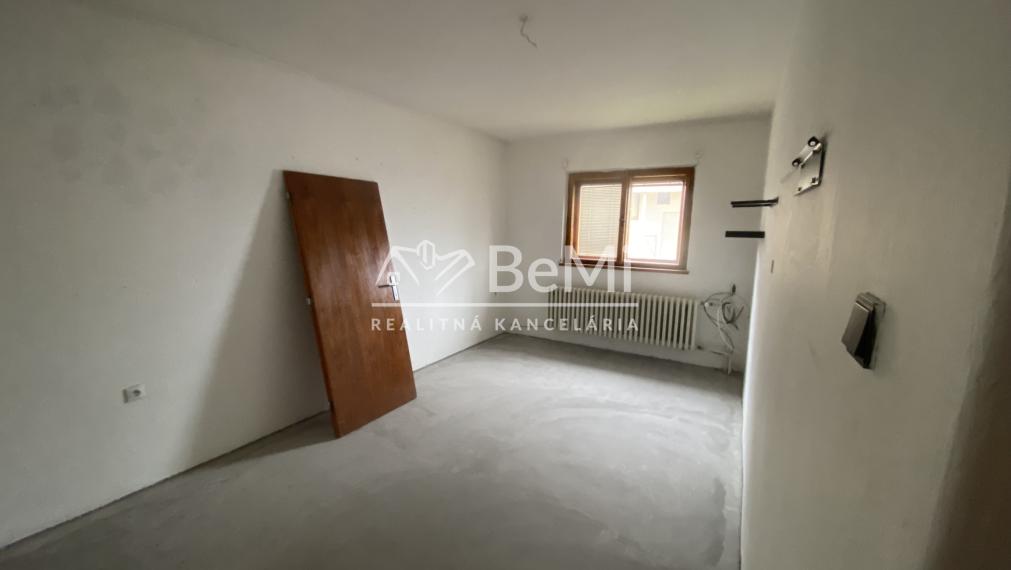 Rodinný dom Nitra ZOBOR id 595-12-MIG