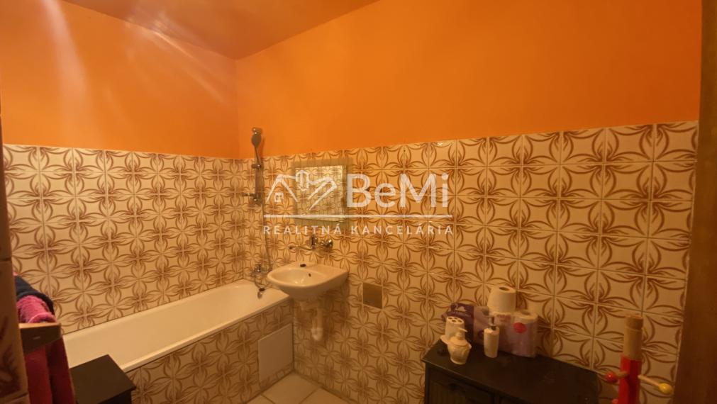 Rodinný dom Nitra ZOBOR id 595-12-MIG