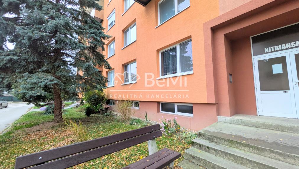 Predaj, zrekonštruovaný 3 izbový byt - Zlaté Moravce (1237-113-AFI)