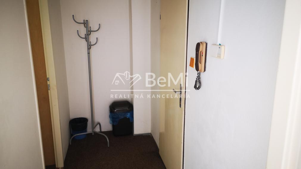 Prenájom kancelárií na Bratislavskej ulici Galanta 033-28-EVBA