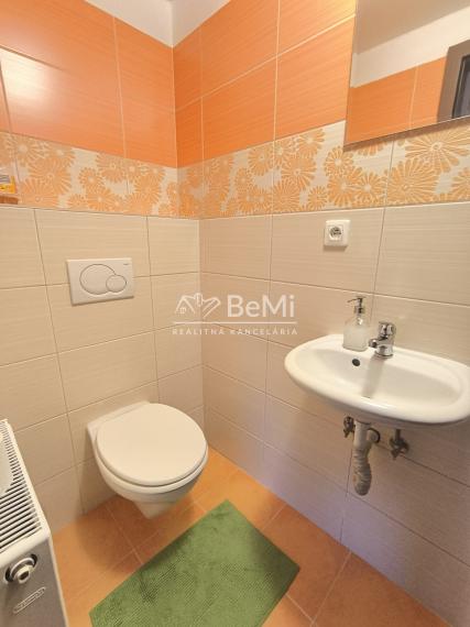 Na predaj priestranný a štýlový 4-izbový mezonet po kompletnej rekonštrukcii – Ivanovce