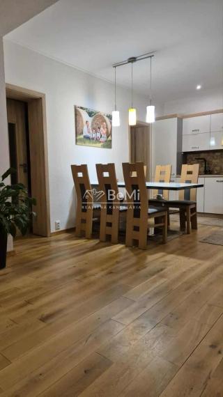 Na predaj exkluzívne zrekonštruovaný a kompletne zariadený rodinný dom