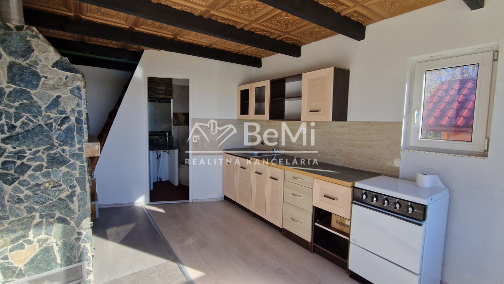 Útulná chatka v Rimavskej Sobote časť Tormáš -NA PREDAJ