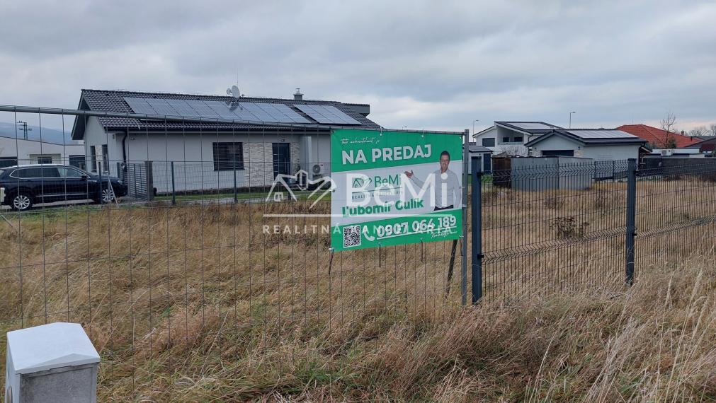 Exkluzívne na predaj stavebný pozemok v obci Častá